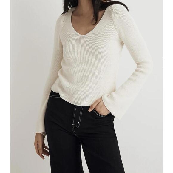 Madewell V-neckline Knit Off White Bell Sleeve Sweater Size Large Cozy fall - Picture 1 of 9